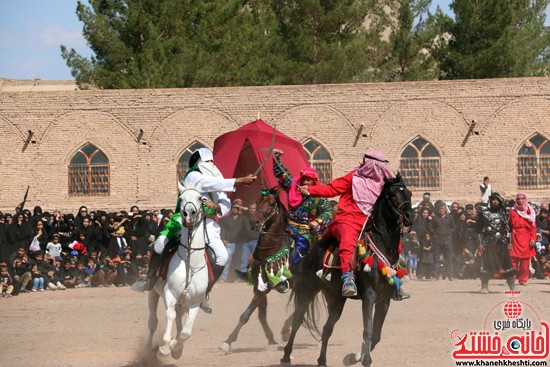 تعزیه خوانی روز عاشورا در امام زاده سید غریب رفسنجان (۴۱)