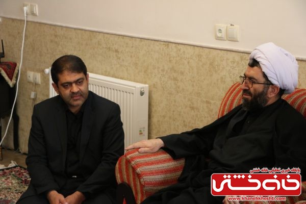 امام جمعه رفسنجان در دیدار با خانواده شهید محمد میرزابیگی