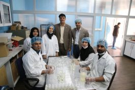 تولید ژل ضدعفونی کننده در مرکز رشد دانشگاه رفسنجان/خط تولید ماسک کربنی به زودی راه اندازی می شود