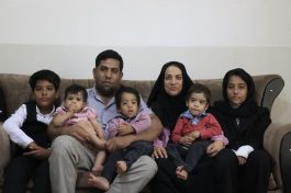 مادرانه‌های بانوی دهه شصتی با ۵ فرزند در رفسنجان