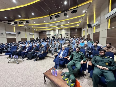 نخستین کنگره ملی شهیدعارف حاج علی محمدی پور در رفسنجان افتتاح شد